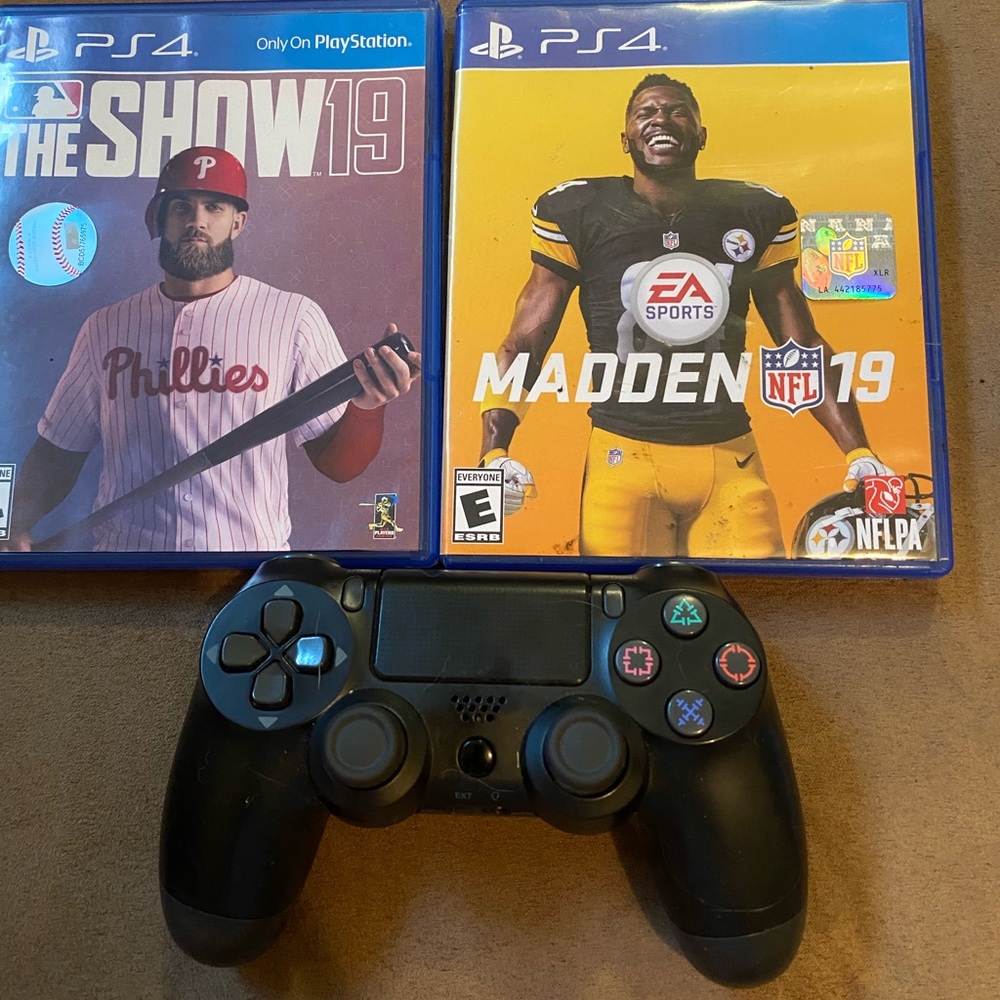 Play station 4 controller plus 2 games